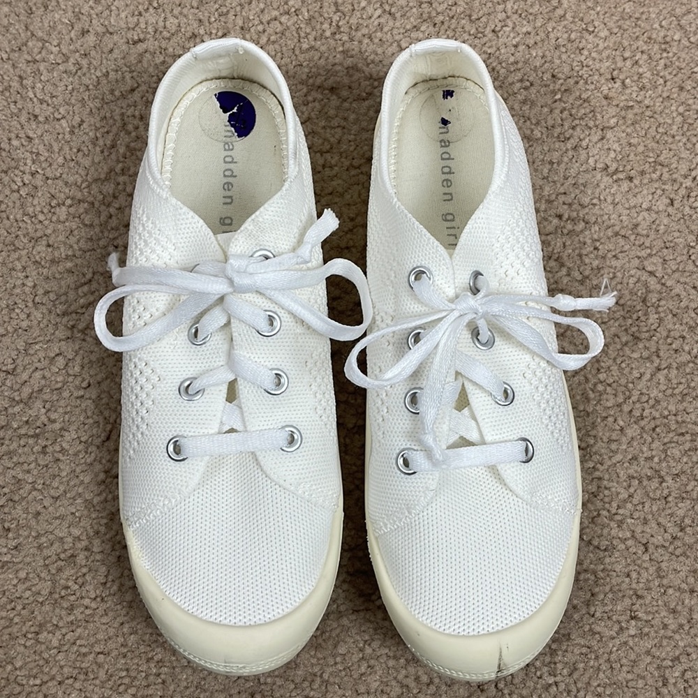 Madden Girl White Mesh Sneakers/Tennis Shoes - Size 8.5